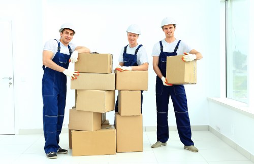 Barnet storage support for moving, renovation, and business use