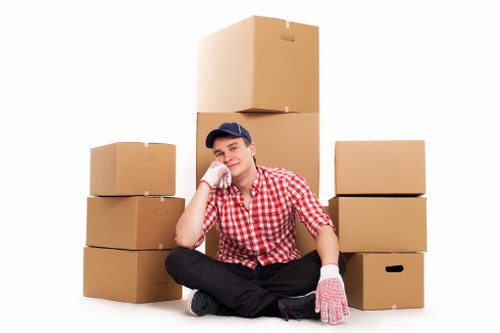 Commercial moving truck service for Barnet businesses